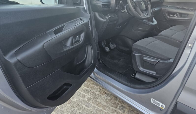 OPEL COMBO completo