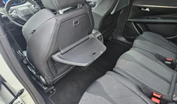 Peugeot 5008 completo