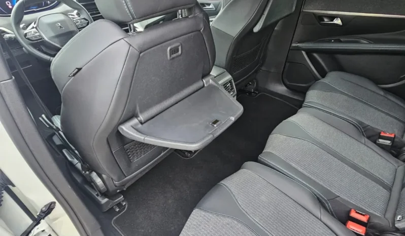 Peugeot 5008 completo