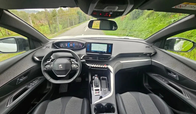Peugeot 5008 completo